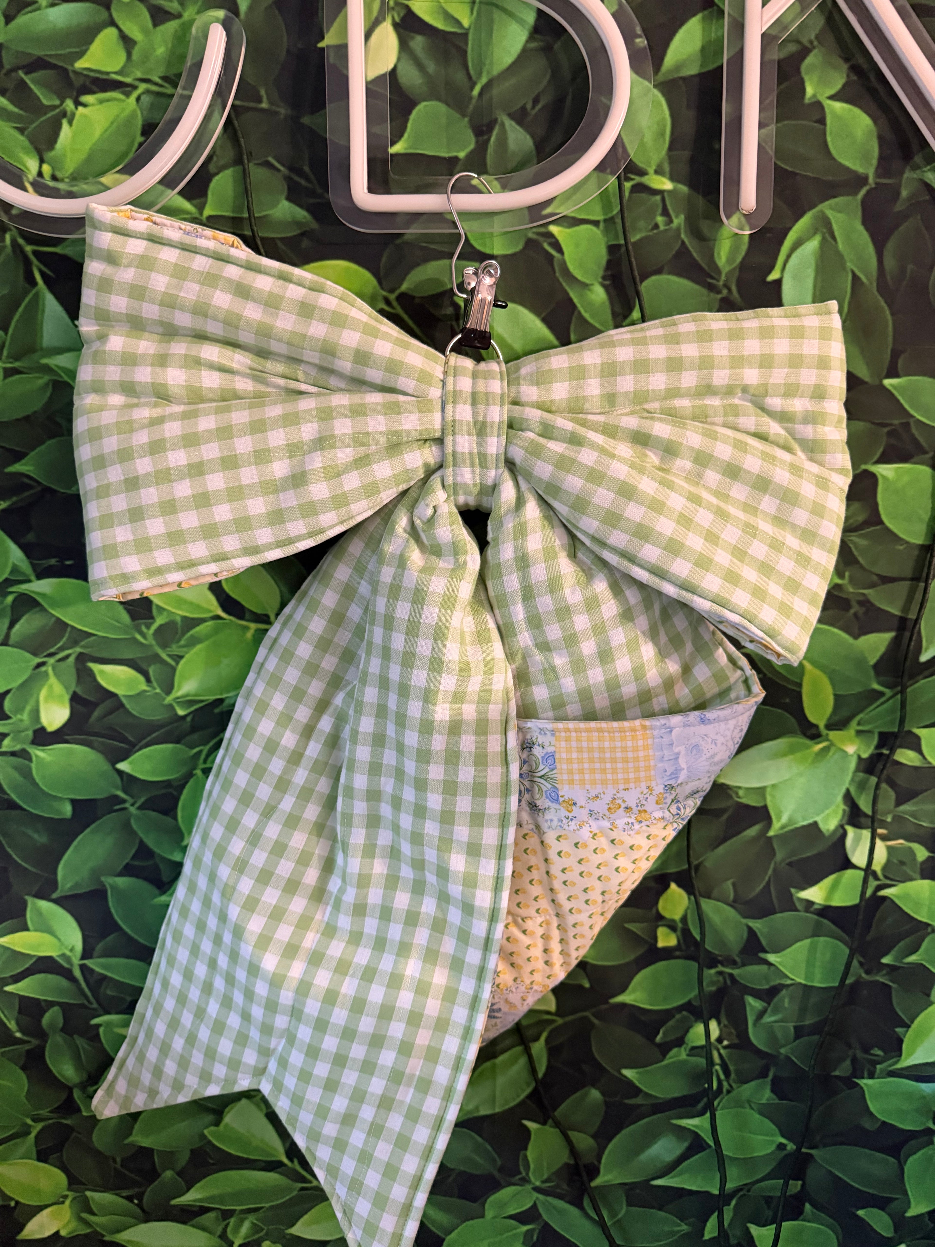 quilted reversable door bow