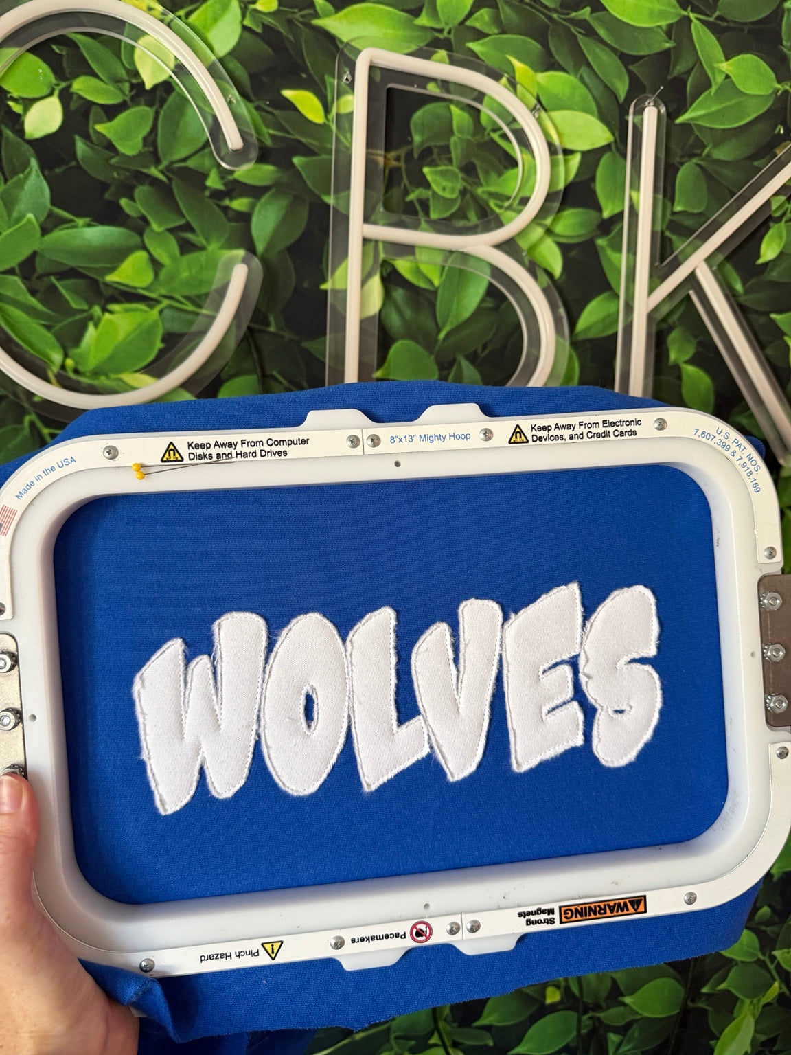 Wolves bubble applique